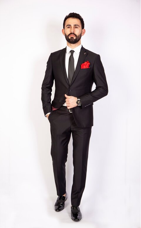 Černý pánský oblek Slim Fit, model Harry