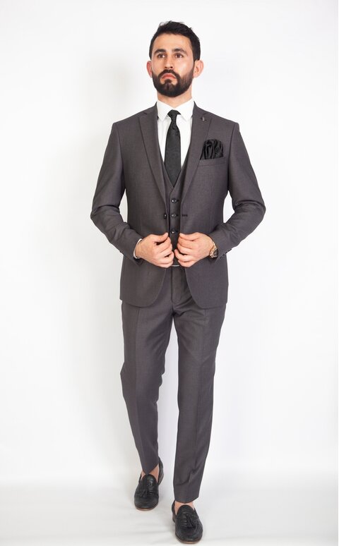 Šedý pánský oblek s vestou Slim Fit, model Daniel