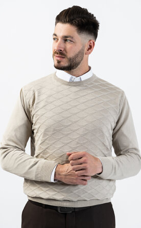 Béžový pánský svetr se vzorem